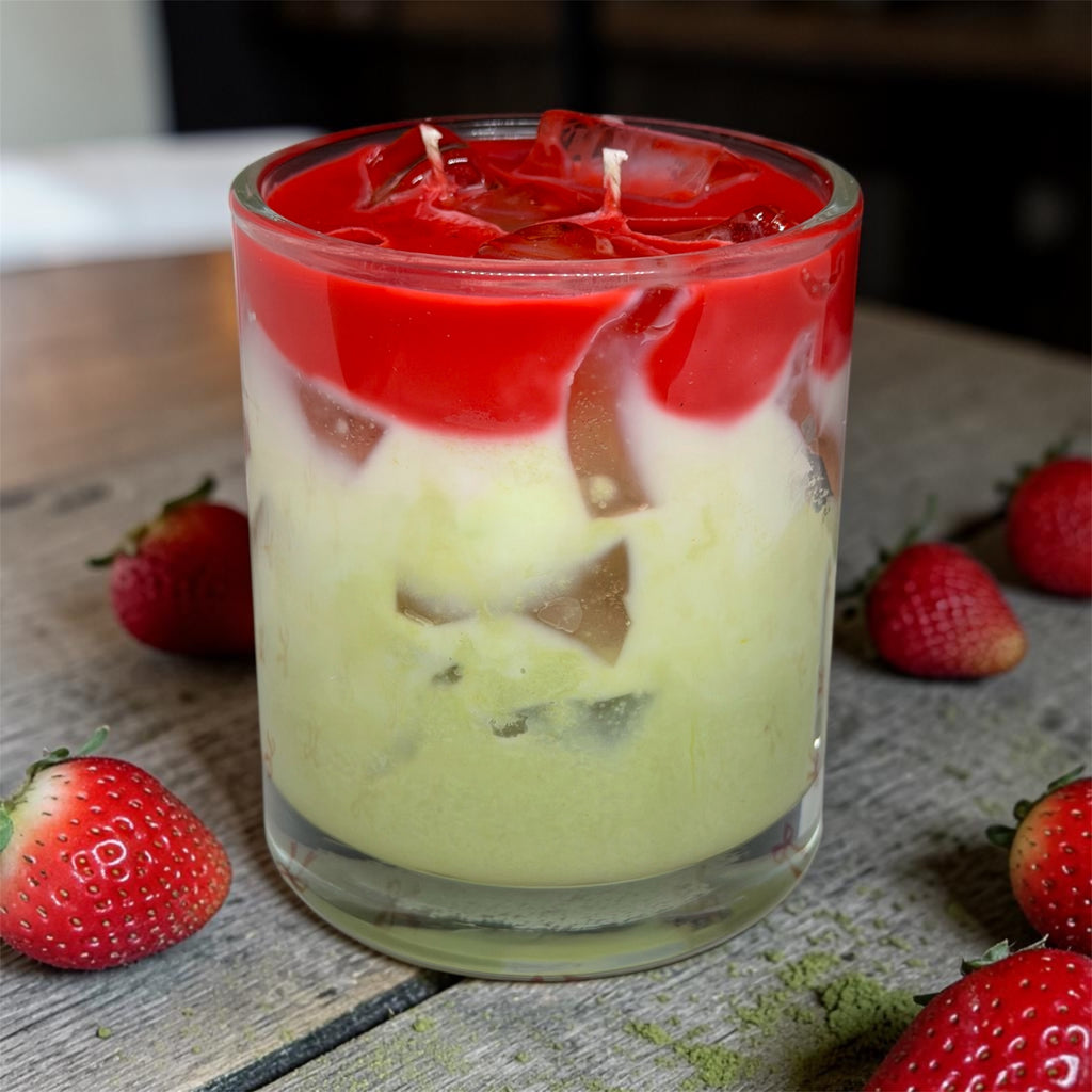 🍓 Strawberry Matcha (Candle)