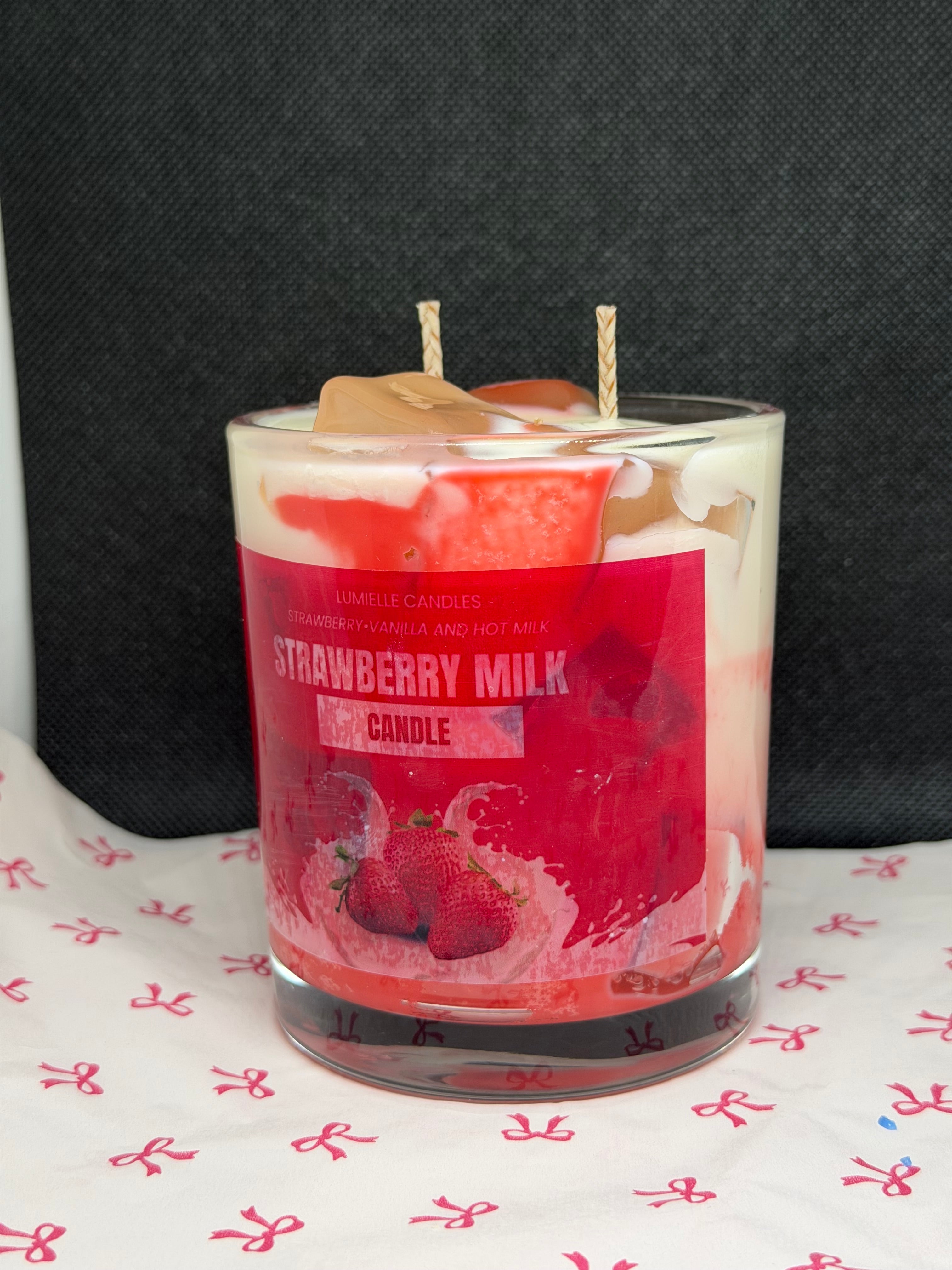 🍓 Strawberry Milk (Candle)