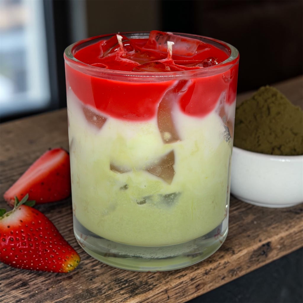 🍓 Strawberry Matcha (Candle)