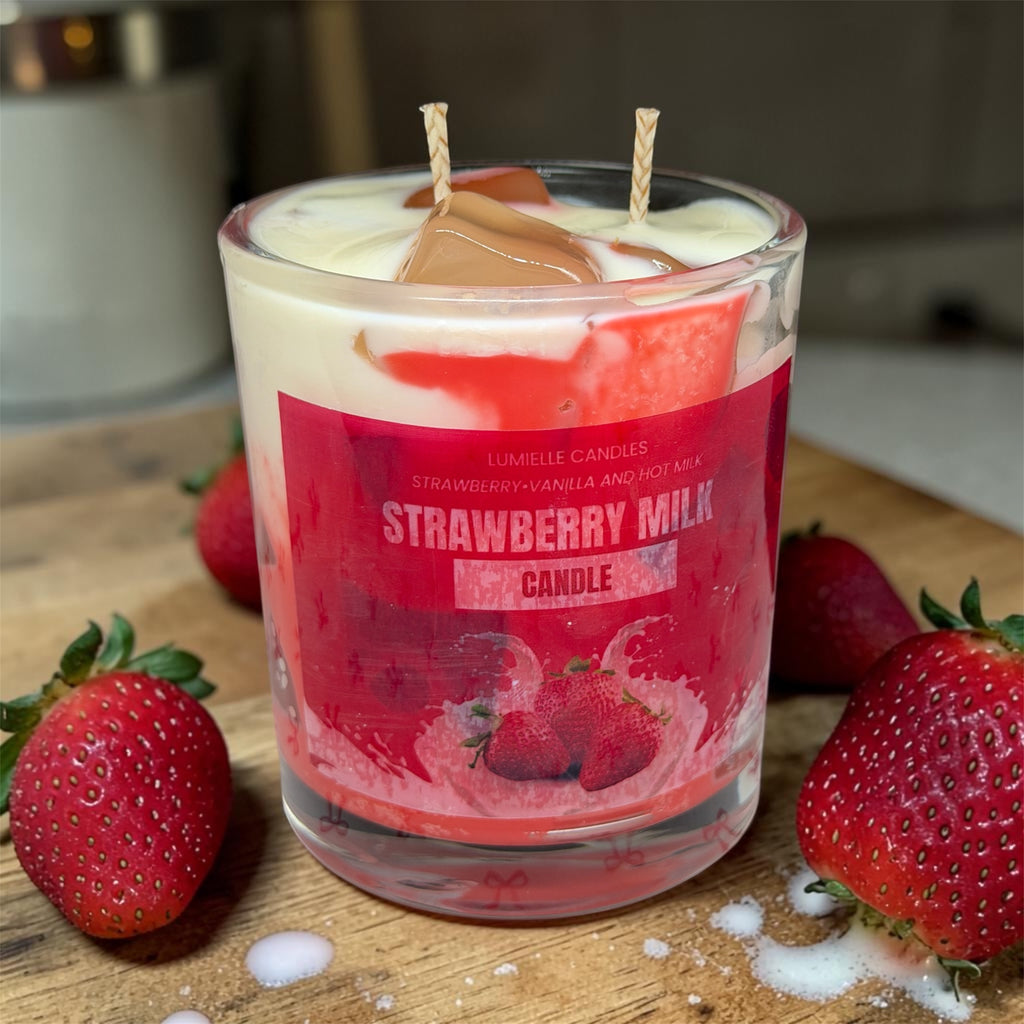 🍓 Strawberry Milk (Candle)